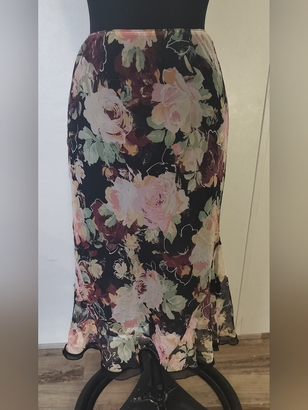Casual Corner Black Floral Midi Skirt with Pink & Green Blooms